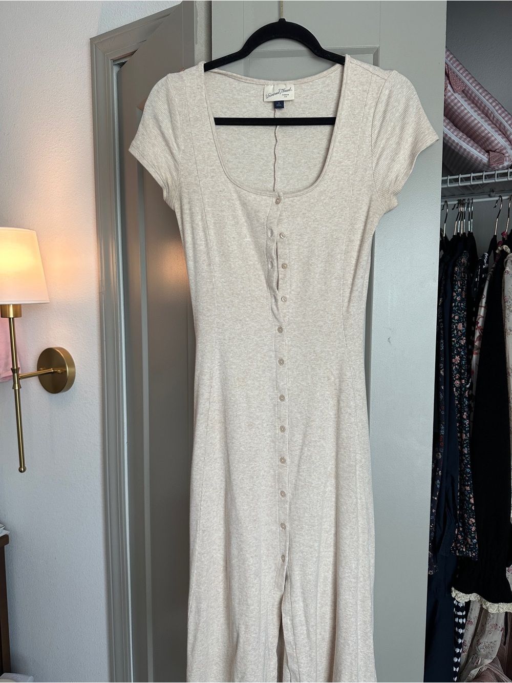 Universal Thread Light Beige Scoop Neck Button-Front Midi Dress